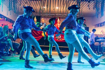 Bild 797 - Latuff 21014 die Wiemersdorfer Karnevalsveranstaltung